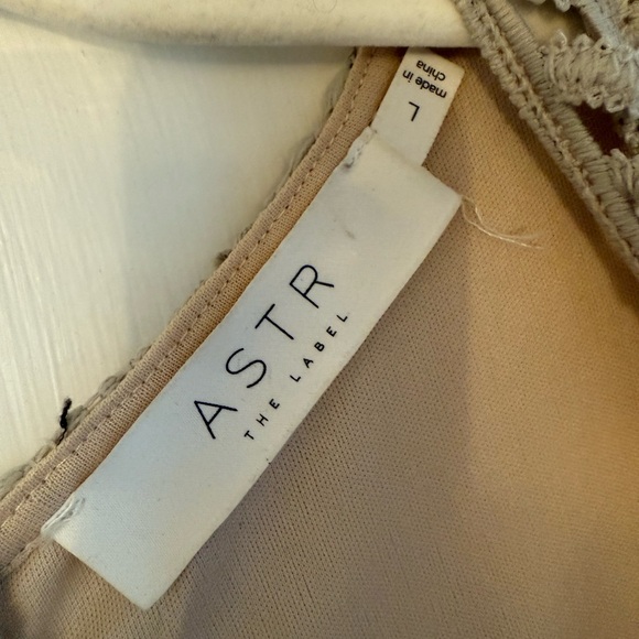 ASTR ROMPER - Picture 3 of 4